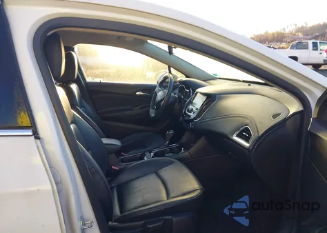 2016 Chevrolet Cruze Premier Auto z USA, uszkodzony, nr VIN 1G1BG5SM4G7276306